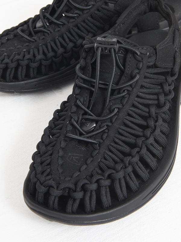 UNEEK-W_BLACK/BLACK_BKBK